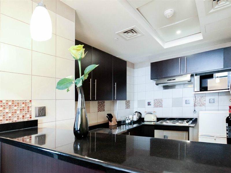Danat Capital Hotel Абу Даби Екстериор снимка