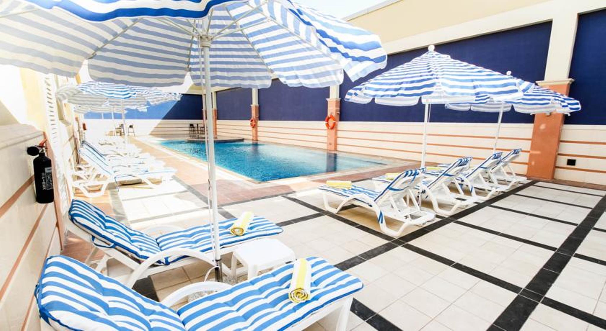 Danat Capital Hotel Абу Даби Екстериор снимка