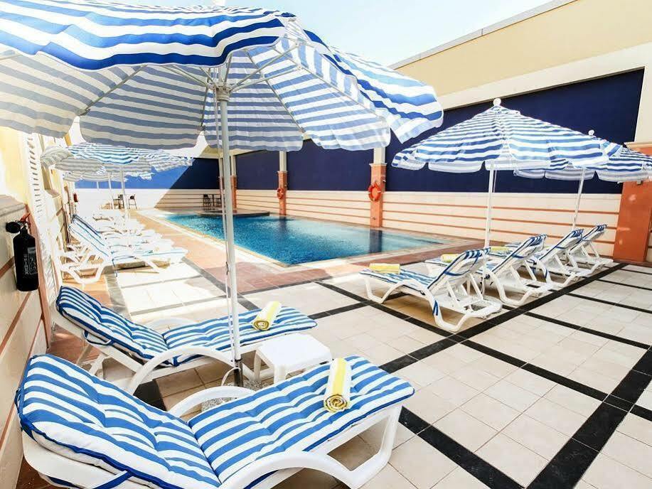 Danat Capital Hotel Абу Даби Екстериор снимка